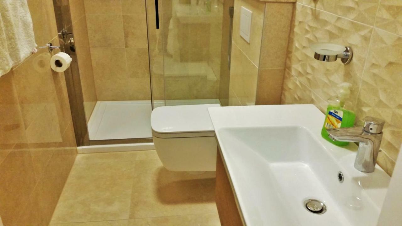 Apartment Villa Vala Malinska Dış mekan fotoğraf