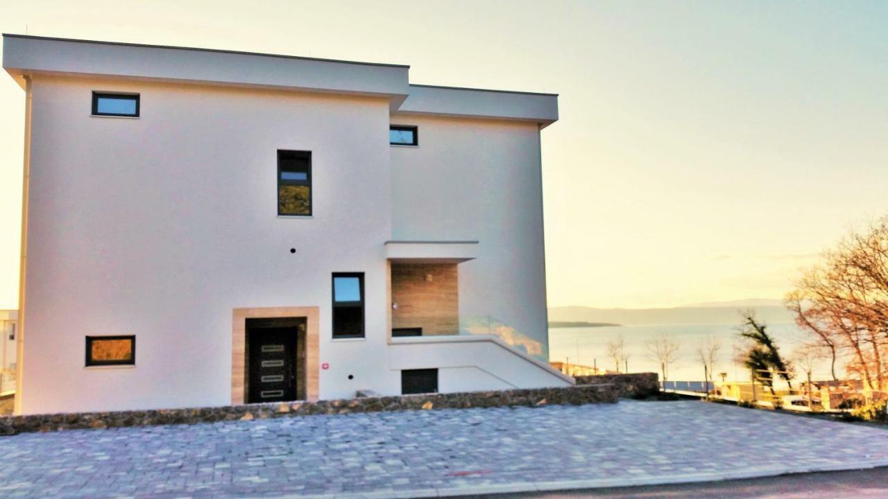 Apartment Villa Vala Malinska Dış mekan fotoğraf